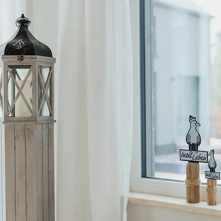 Neu Rügen Resørt Großzügige, Gemütliche Doppelhaushälfte Peer Mit Terrasse * Sagard