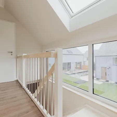 Neu Rügen Resørt Großzügige, Gemütliche Doppelhaushälfte Peer Mit Terrasse Ferienhaus