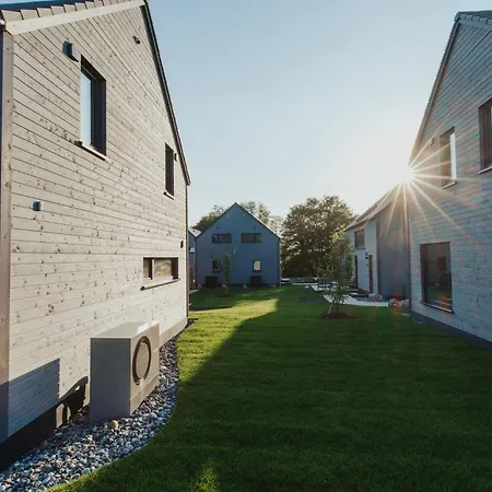 Ferienhaus Neu Rügen Resørt Großzügige, Gemütliche Doppelhaushälfte Peer Mit Terrasse