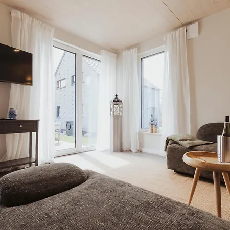 Neu Rügen Resørt Großzügige, Gemütliche Doppelhaushälfte Peer Mit Terrasse *